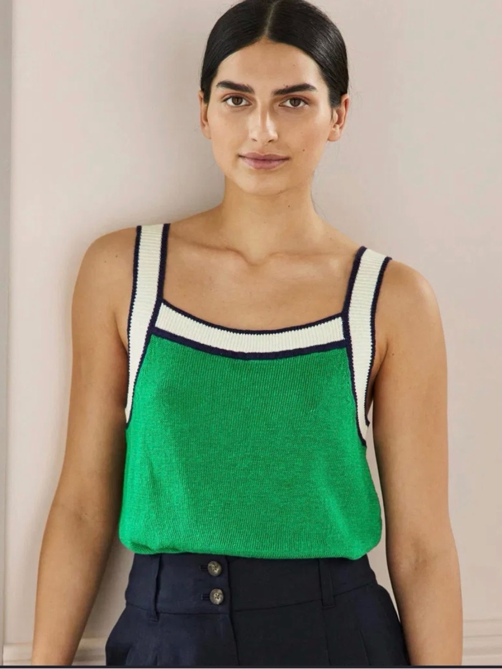Boden Square Neck Linen Vest in Highland Green